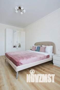 1-к квартира, посуточно, 54м2, 10/24 этаж