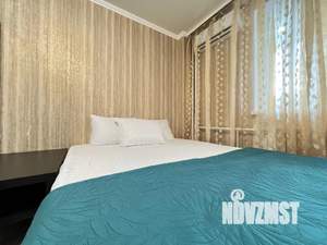 1-к квартира, посуточно, 28м2, 4/25 этаж