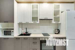 1-к квартира, посуточно, 40м2, 16/24 этаж