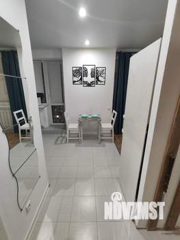 Студия квартира, посуточно, 30м2, 8/10 этаж