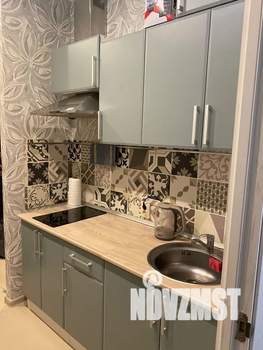 1-к квартира, посуточно, 27м2, 2/18 этаж