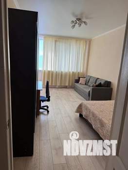 1-к квартира, посуточно, 44м2, 18/25 этаж