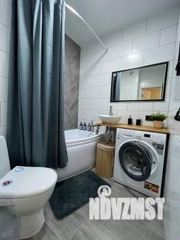 Студия квартира, посуточно, 27м2, 14/23 этаж