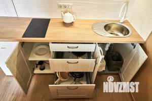 Студия квартира, посуточно, 28м2, 12/19 этаж