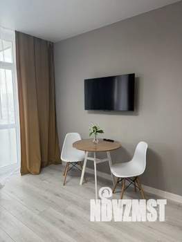 Студия квартира, посуточно, 30м2, 20/24 этаж