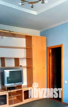 1-к квартира, посуточно, 35м2, 3/4 этаж