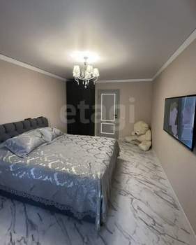 3-к квартира, на длительный срок, 73м2, 1/5 этаж