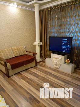 1-к квартира, посуточно, 50м2, 1/1 этаж