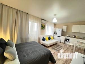 Студия квартира, посуточно, 30м2, 8/18 этаж