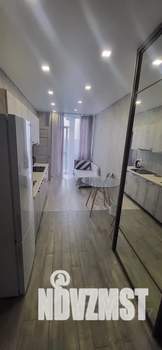 Студия квартира, посуточно, 32м2, 14/25 этаж