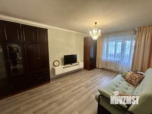 1-к квартира, на длительный срок, 40м2, 6/6 этаж