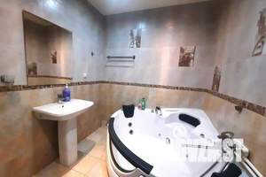 1-к квартира, посуточно, 55м2, 10/14 этаж