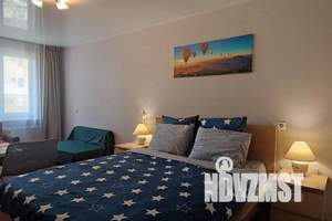 1-к квартира, посуточно, 35м2, 3/18 этаж
