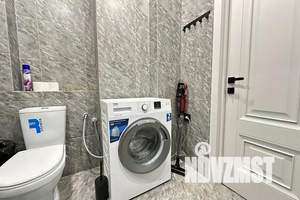 1-к квартира, посуточно, 42м2, 6/24 этаж