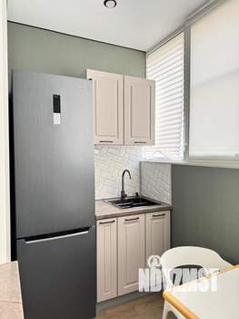 Студия квартира, посуточно, 35м2, 7/24 этаж