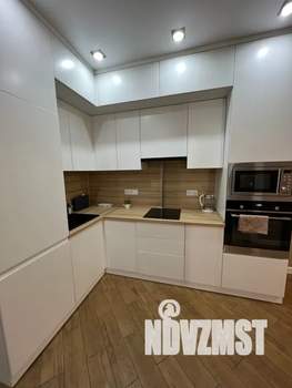 1-к квартира, посуточно, 40м2, 18/24 этаж