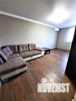 1-к квартира, посуточно, 46м2, 6/10 этаж