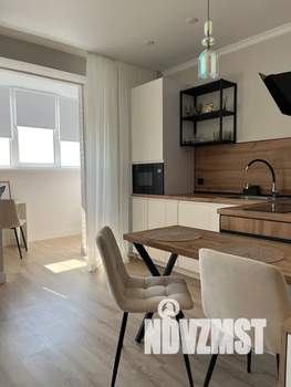 Студия квартира, посуточно, 35м2, 17/26 этаж