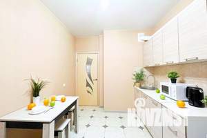 2-к квартира, посуточно, 52м2, 3/25 этаж