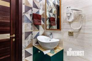 1-к квартира, посуточно, 35м2, 1/1 этаж