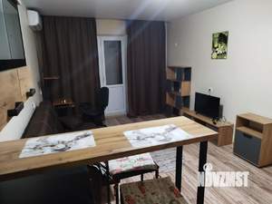 Студия квартира, на длительный срок, 26м2, 5/18 этаж