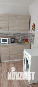 Студия квартира, посуточно, 36м2, 3/16 этаж