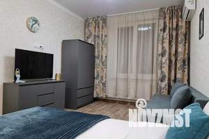 1-к квартира, посуточно, 42м2, 6/23 этаж