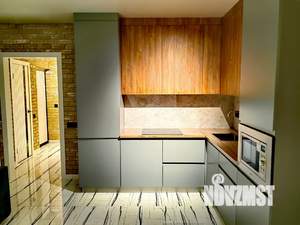 Студия квартира, посуточно, 42м2, 16/19 этаж