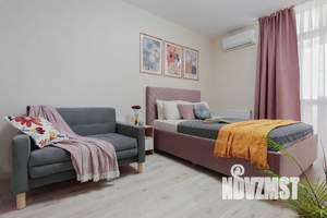 Студия квартира, посуточно, 28м2, 18/25 этаж