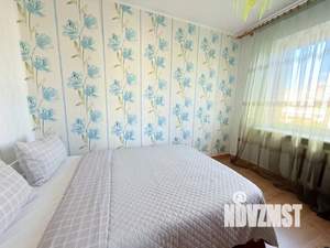 1-к квартира, посуточно, 66м2, 1/1 этаж