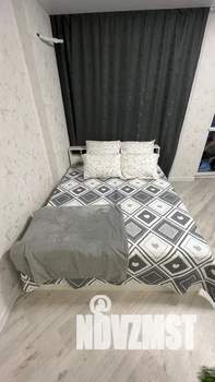 Студия квартира, посуточно, 32м2, 4/25 этаж