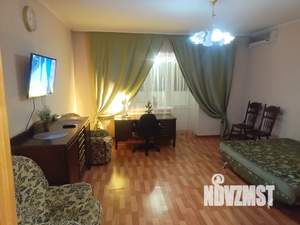 1-к квартира, посуточно, 64м2, 8/15 этаж