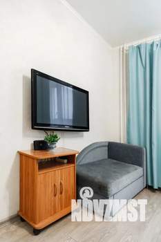 Студия квартира, посуточно, 27м2, 10/18 этаж