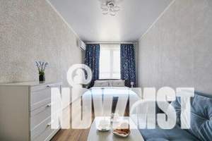 1-к квартира, посуточно, 50м2, 1/1 этаж