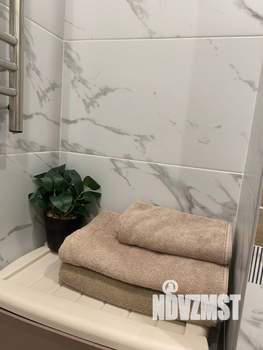 1-к квартира, посуточно, 38м2, 4/23 этаж