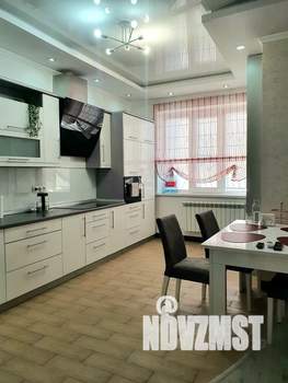 2-к квартира, посуточно, 76м2, 1/5 этаж