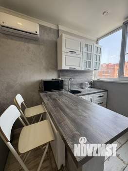 Студия квартира, на длительный срок, 32м2, 3/10 этаж