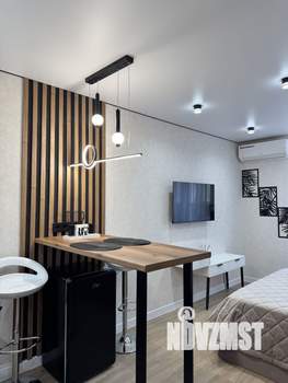 Студия квартира, посуточно, 37м2, 13/19 этаж