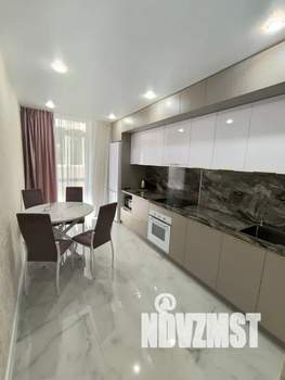 1-к квартира, посуточно, 43м2, 2/18 этаж