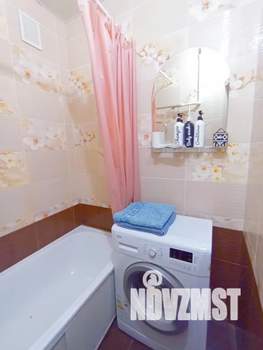 2-к квартира, посуточно, 45м2, 4/9 этаж