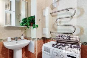 1-к квартира, посуточно, 50м2, 1/1 этаж