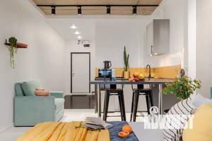 Студия квартира, посуточно, 37м2, 18/23 этаж