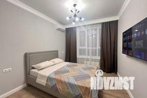 1-к квартира, посуточно, 38м2, 10/25 этаж