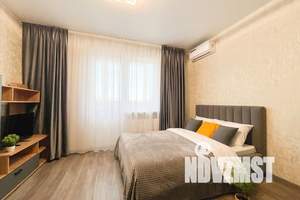 1-к квартира, посуточно, 36м2, 20/24 этаж