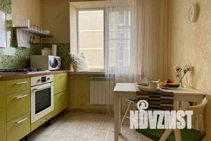 1-к квартира, посуточно, 42м2, 9/9 этаж