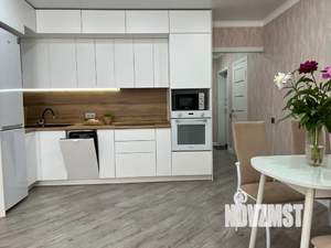 1-к квартира, посуточно, 38м2, 7/18 этаж