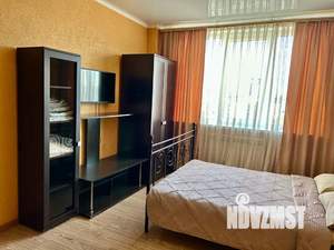 1-к квартира, посуточно, 42м2, 15/20 этаж