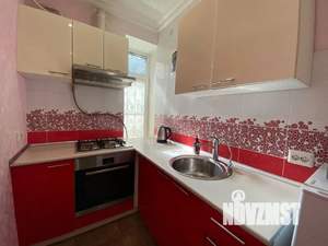 1-к квартира, посуточно, 28м2, 1/2 этаж