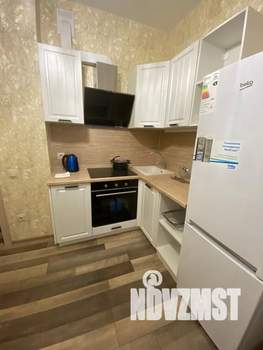 1-к квартира, посуточно, 39м2, 24/24 этаж