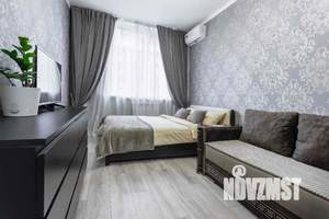 1-к квартира, посуточно, 44м2, 10/18 этаж